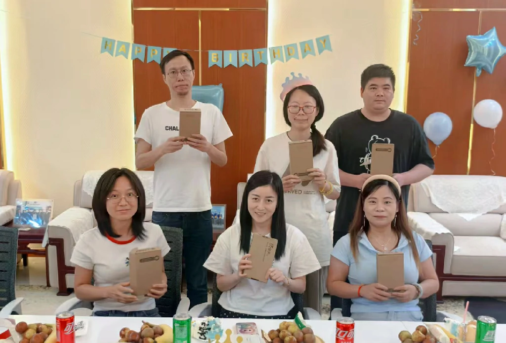 以夏之名 共赴美好 ‖ 7月員工生日會