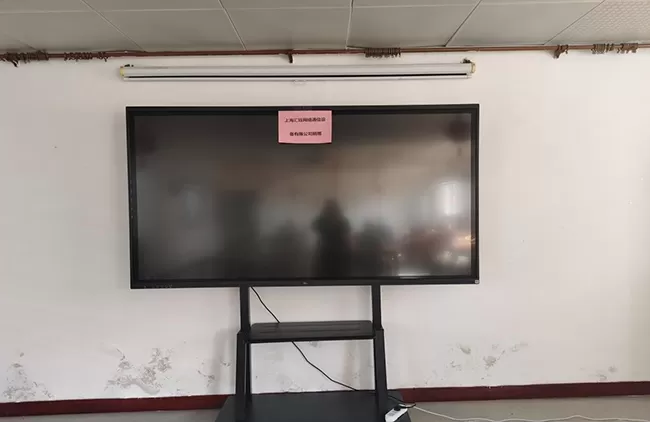 匯玨科技集團愛心援助鄔橋敬老院，用關懷點亮老人生活