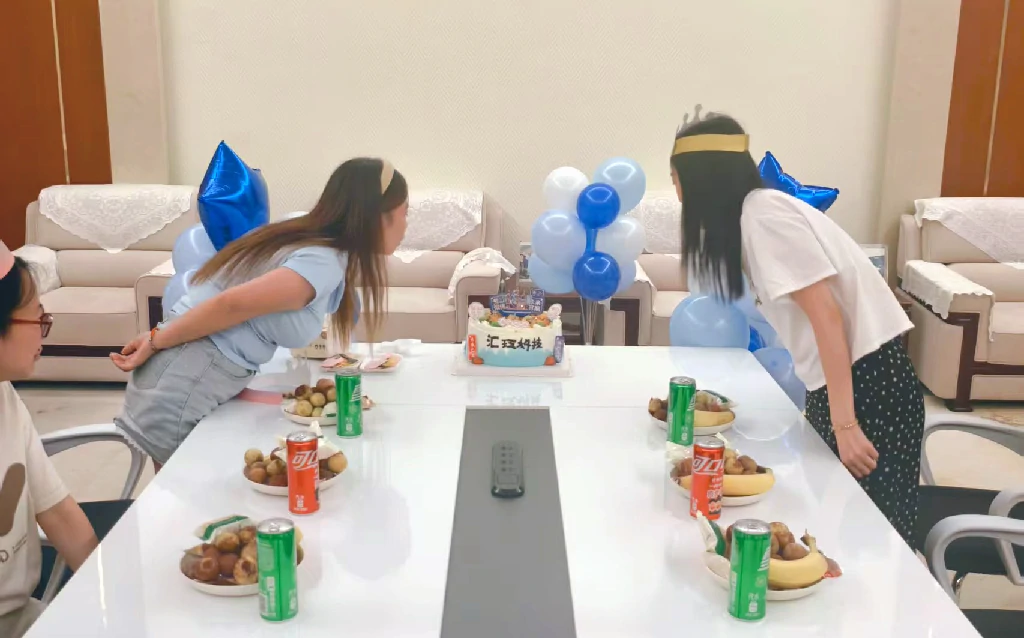 以夏之名 共赴美好 ‖ 7月員工生日會