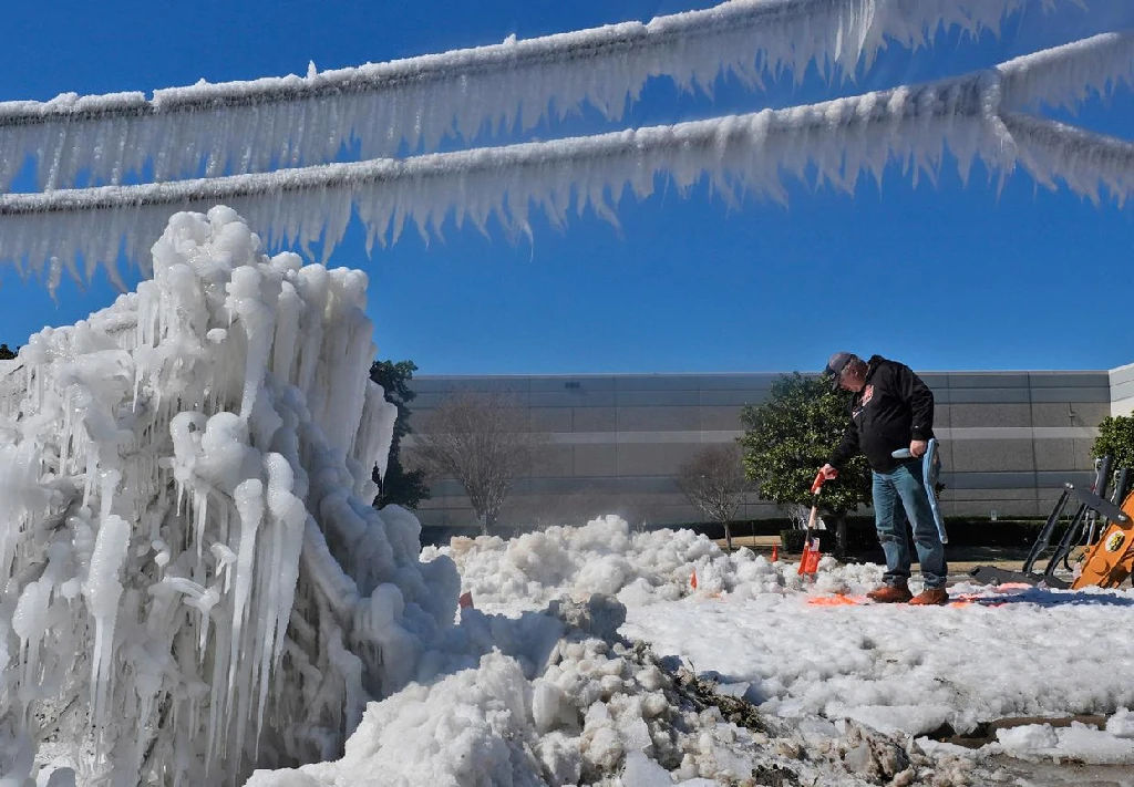 儲能電池會成為太陽能光伏或風(fēng)電的標(biāo)配嗎？火電會完全被取代？
