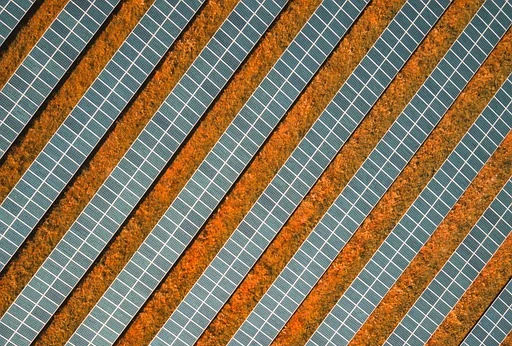 集中式光伏與分布式光伏有什么區(qū)別